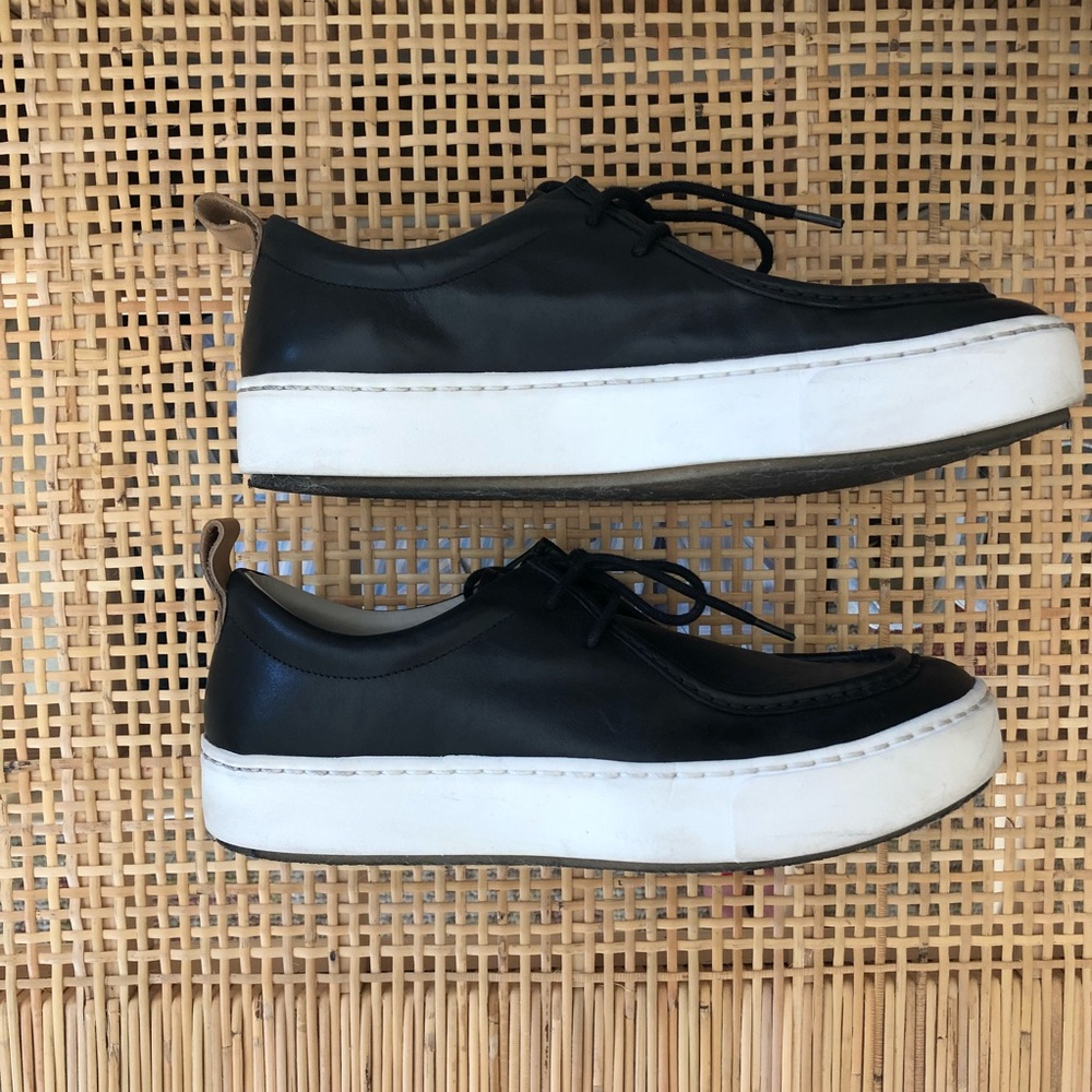 Clark’s originals shoes